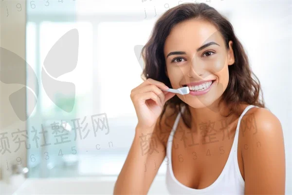 常德牙齿矫正费用是多少？2025年牙齿矫正价格大揭秘，金属托槽矫正费用也将一并介绍！
