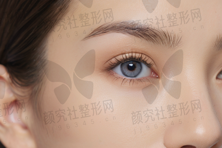 兰州普瑞眼科医院ICL晶体植入手术费用为3万起，预约齐国武/刘磊/刘永明医生，期待您的到来！