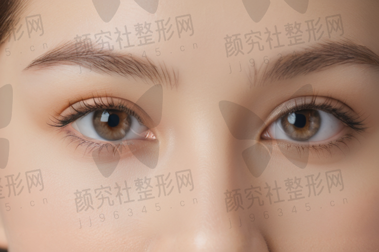 陇西爱尔眼科医院全新版费用多少2025版:常规白内障手术(含飞秒)16319元起