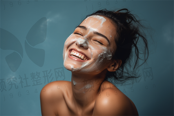 苏州御美钱瑛琦医疗美容诊所推出限时优惠！埋线隆鼻原价6800元起，现在仅需5800元起，机会难得，抓紧时间促销！