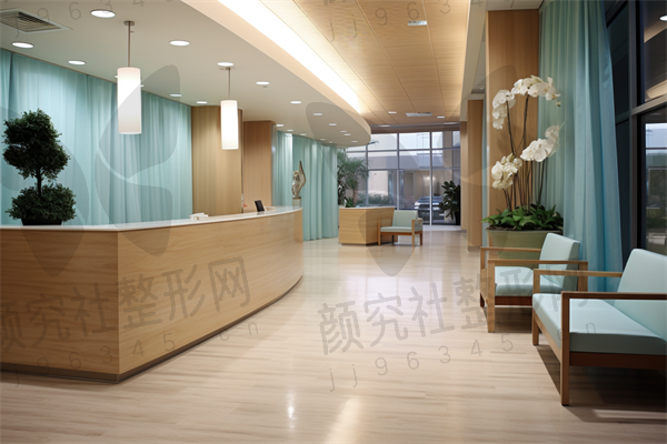 韶关市优牙口腔门诊部与韶关华莱口腔门诊部对比：哪家综合实力更强、评价更高？
